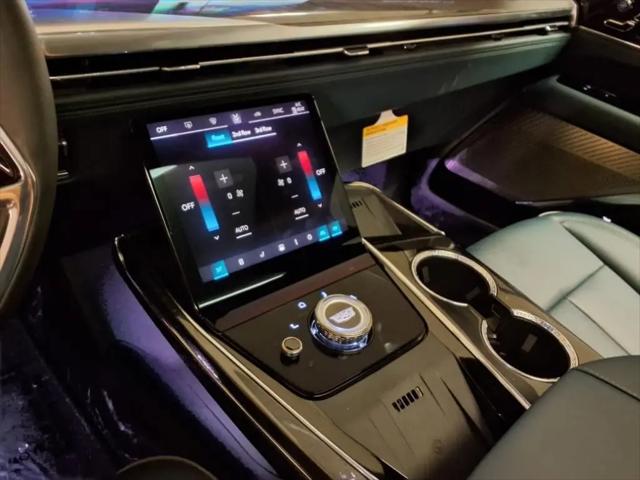 2025 Cadillac Escalade Sport 2