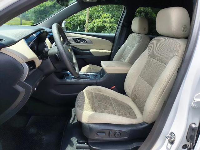 2022 Chevrolet Traverse AWD 1FL