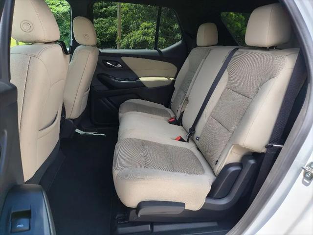 2022 Chevrolet Traverse AWD 1FL