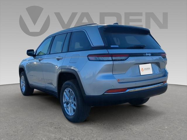 2025 Jeep Grand Cherokee GRAND CHEROKEE LAREDO X 4X2