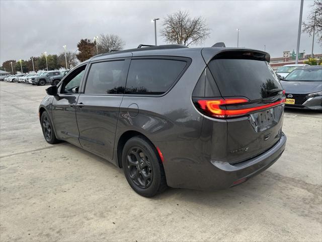 2021 Chrysler Pacifica Hybrid Limited