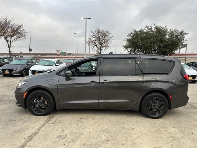 2021 Chrysler Pacifica Hybrid Limited