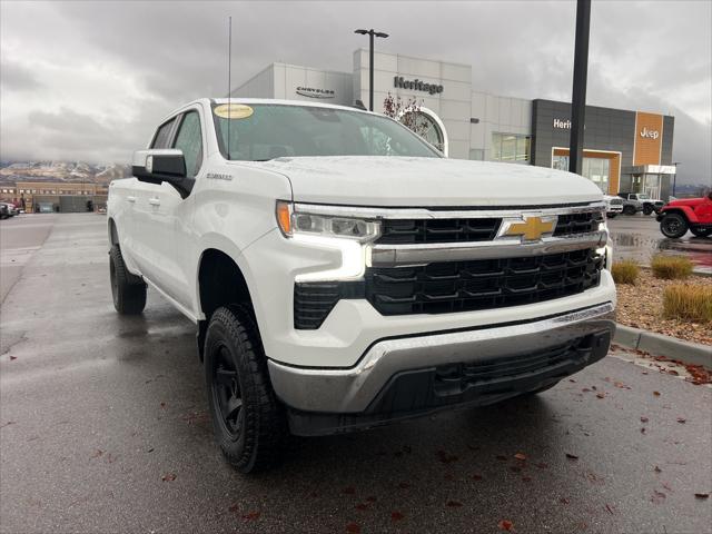 2022 Chevrolet Silverado 1500 4WD Crew Cab Standard Bed LT