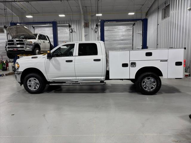 2024 RAM Ram 3500 RAM 3500 TRADESMAN CREW CAB 4X4 8 BOX