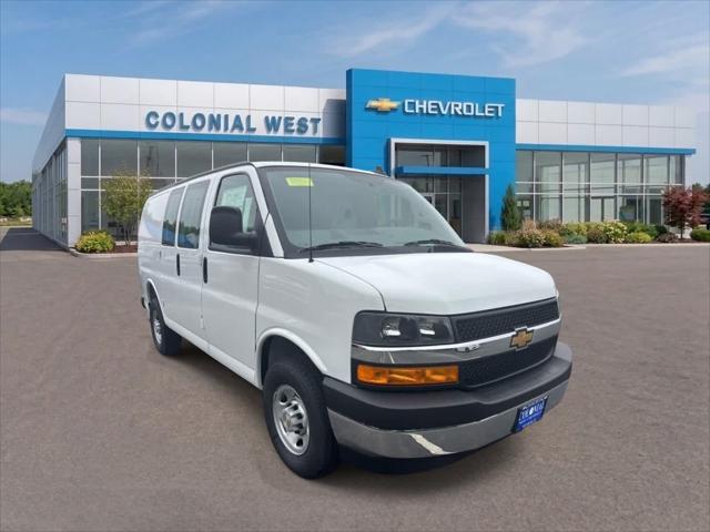 2025 Chevrolet Express Cargo Van RWD 2500 Regular Wheelbase WT