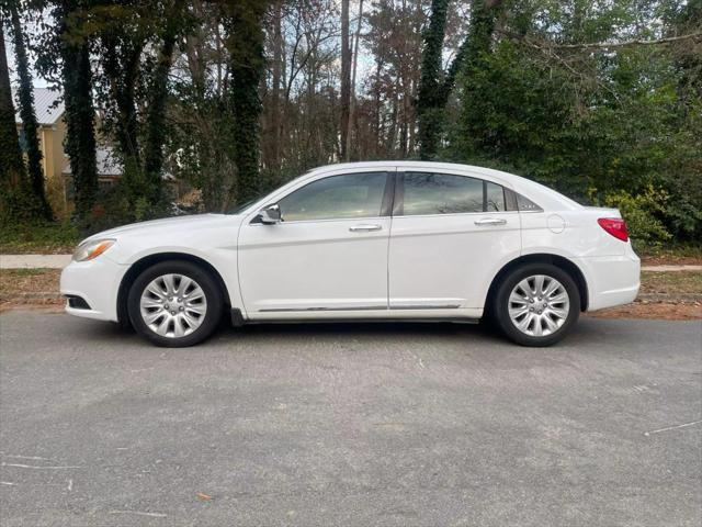 2014 Chrysler 200 LX