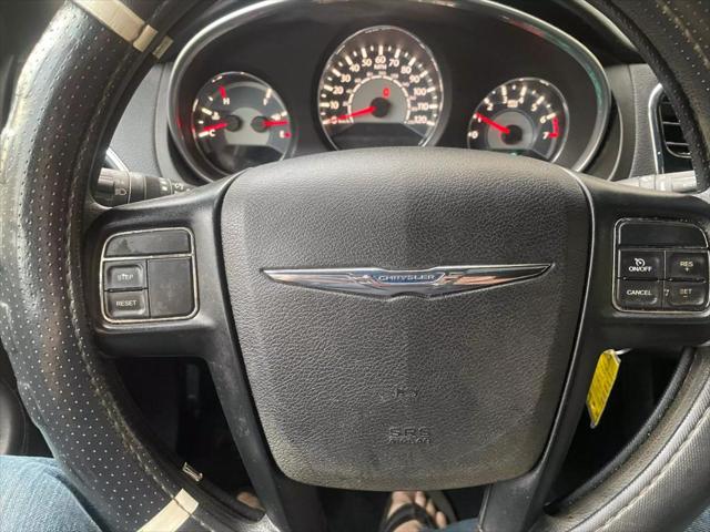 2014 Chrysler 200 LX