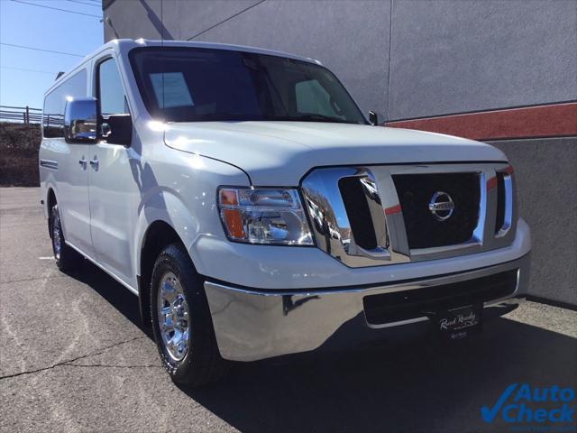 2015 Nissan 3500 SV V8