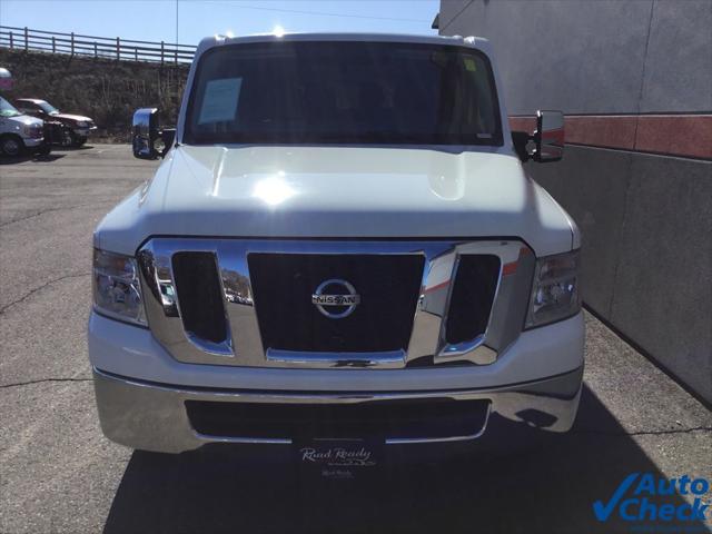 2015 Nissan 3500 SV V8