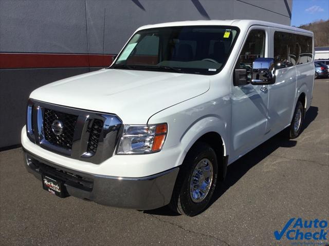 2015 Nissan 3500 SV V8