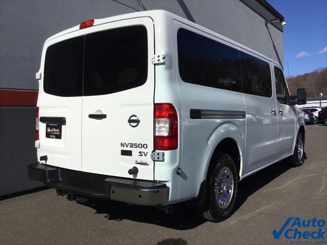 2015 Nissan 3500 SV V8