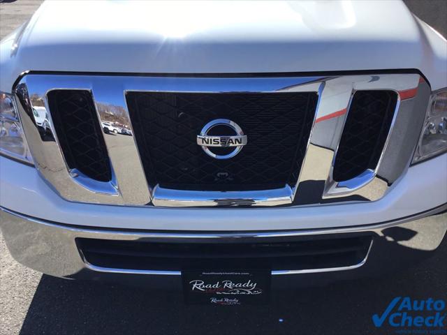 2015 Nissan 3500 SV V8