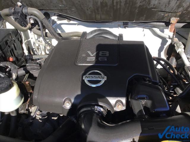 2015 Nissan 3500 SV V8