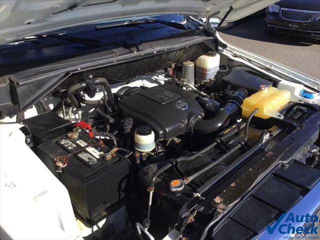 2015 Nissan 3500 SV V8