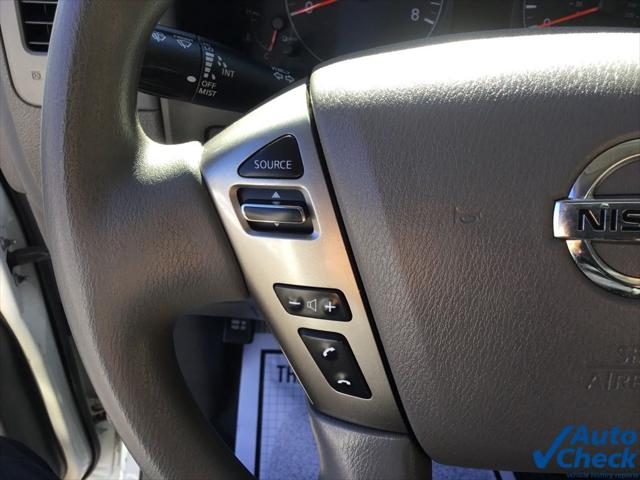 2015 Nissan 3500 SV V8