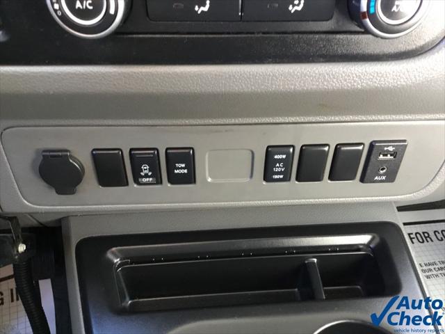2015 Nissan 3500 SV V8
