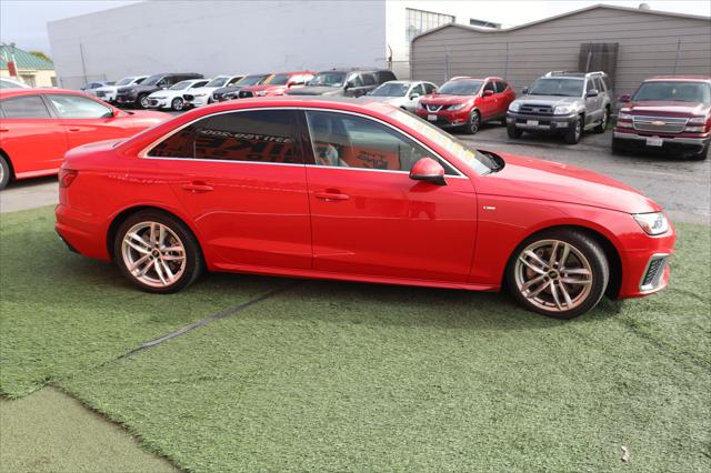 2022 Audi A4 Premium Plus 45 TFSI S line quattro S tronic
