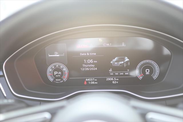 2022 Audi A4 Premium Plus 45 TFSI S line quattro S tronic
