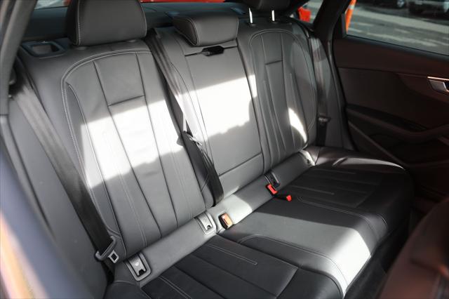 2022 Audi A4 Premium Plus 45 TFSI S line quattro S tronic