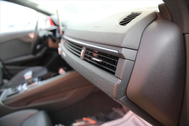 2022 Audi A4 Premium Plus 45 TFSI S line quattro S tronic