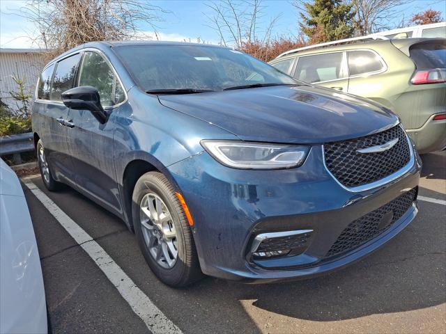 2025 Chrysler Pacifica PACIFICA SELECT