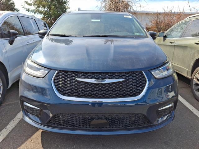 2025 Chrysler Pacifica PACIFICA SELECT