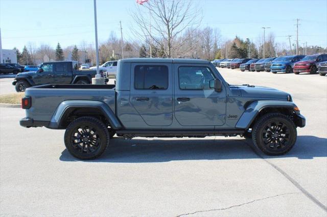 2025 Jeep Gladiator GLADIATOR NIGHTHAWK 4X4