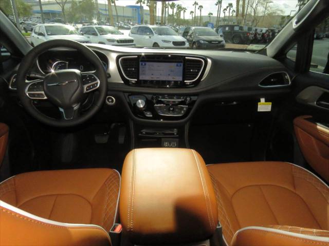 2025 Chrysler Pacifica Hybrid PACIFICA PLUG-IN HYBRID PINNACLE