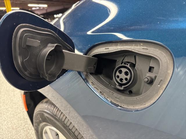 2025 Chrysler Pacifica Hybrid PACIFICA PLUG-IN HYBRID SELECT