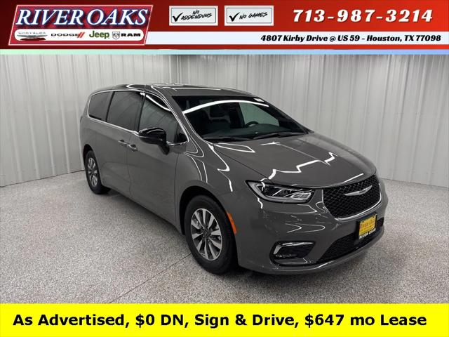 2025 Chrysler Pacifica Hybrid PACIFICA PLUG-IN HYBRID SELECT