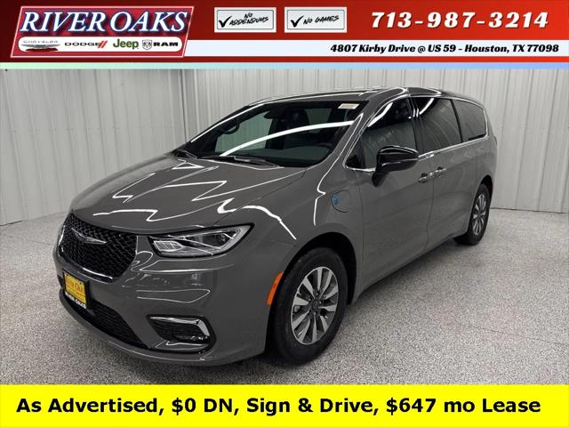 2025 Chrysler Pacifica Hybrid PACIFICA PLUG-IN HYBRID SELECT