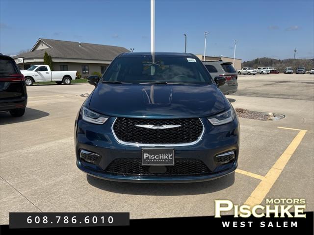 2025 Chrysler Pacifica Hybrid PACIFICA PLUG-IN HYBRID SELECT