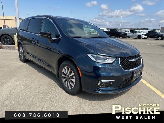2025 Chrysler Pacifica Hybrid PACIFICA PLUG-IN HYBRID SELECT