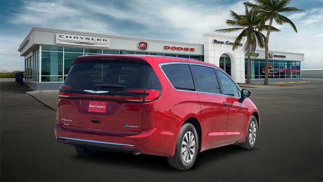 2025 Chrysler Pacifica Hybrid PACIFICA PLUG-IN HYBRID SELECT