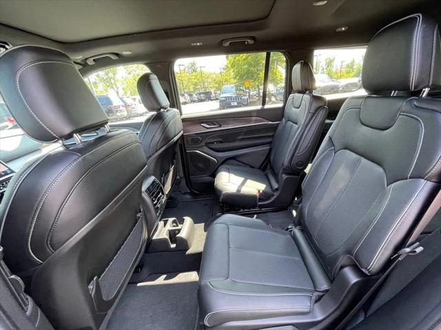 2025 Jeep Grand Cherokee GRAND CHEROKEE L OVERLAND 4X4