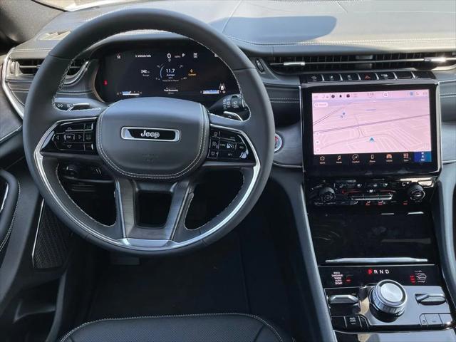 2025 Jeep Grand Cherokee GRAND CHEROKEE L OVERLAND 4X4