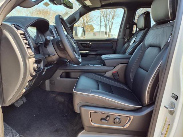 2025 RAM Ram 1500 RAM 1500 LIMITED CREW CAB 4X4 57 BOX