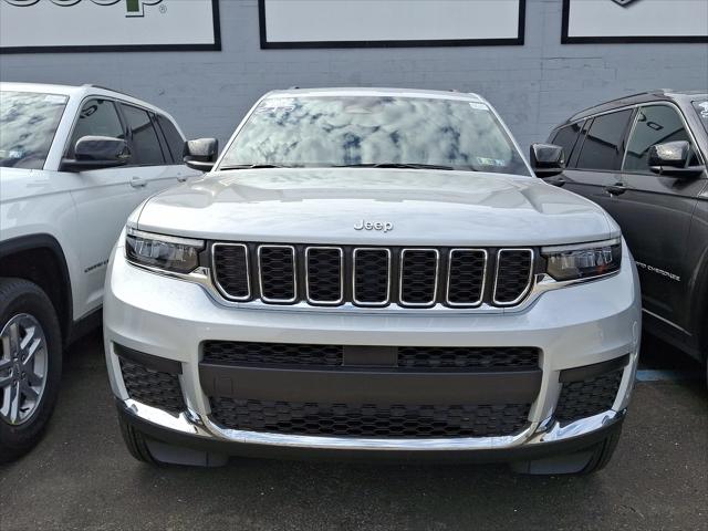 2025 Jeep Grand Cherokee GRAND CHEROKEE L LAREDO X 4X4