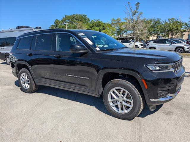 2025 Jeep Grand Cherokee GRAND CHEROKEE L LAREDO X 4X4