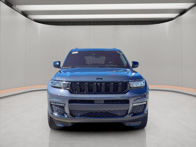2025 Jeep Grand Cherokee GRAND CHEROKEE L LIMITED 4X2