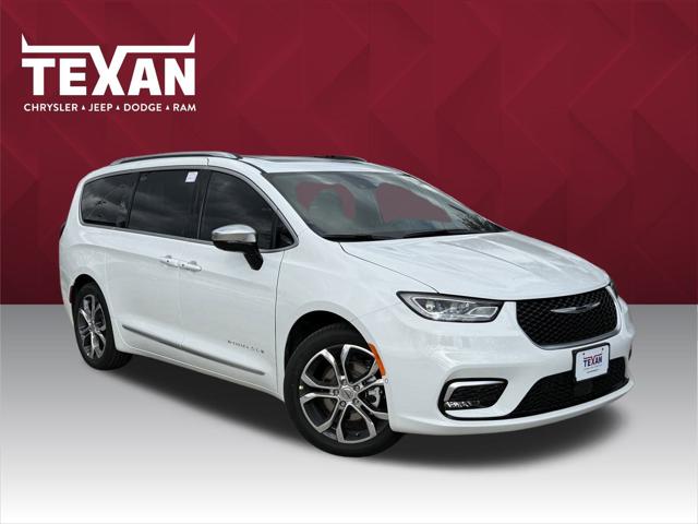 2025 Chrysler Pacifica PACIFICA PINNACLE