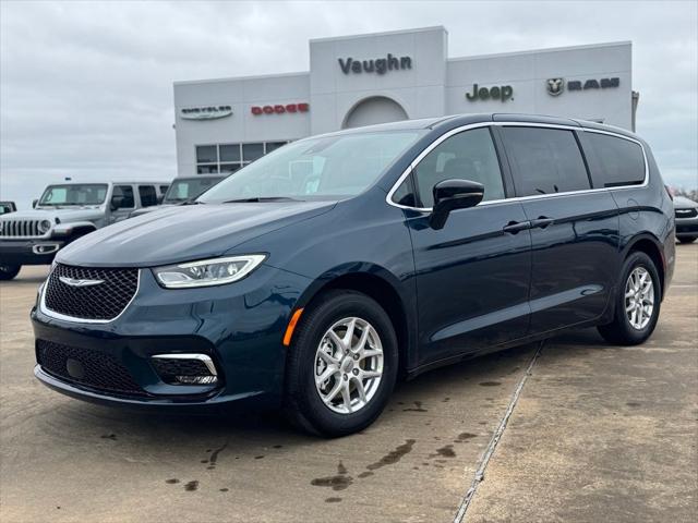 2025 Chrysler Pacifica PACIFICA SELECT
