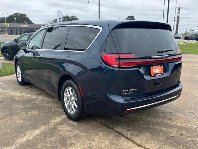 2025 Chrysler Pacifica PACIFICA SELECT