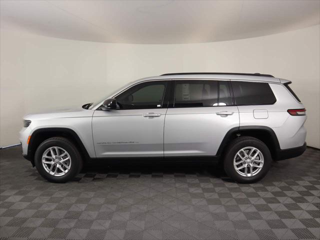2025 Jeep Grand Cherokee GRAND CHEROKEE L LAREDO X 4X4
