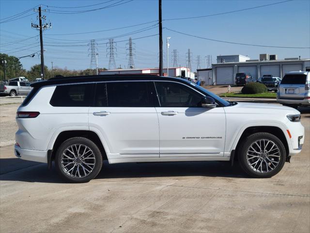 2025 Jeep Grand Cherokee GRAND CHEROKEE L SUMMIT RESERVE 4X4