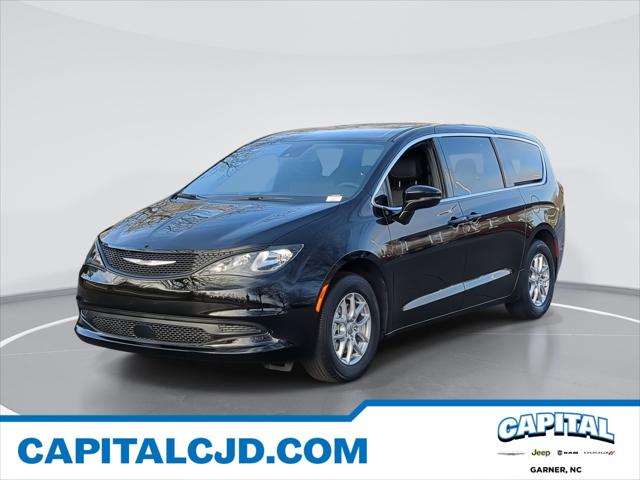 2025 Chrysler Voyager VOYAGER