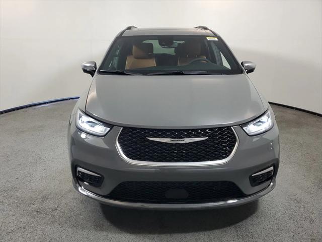 2025 Chrysler Pacifica PACIFICA PINNACLE