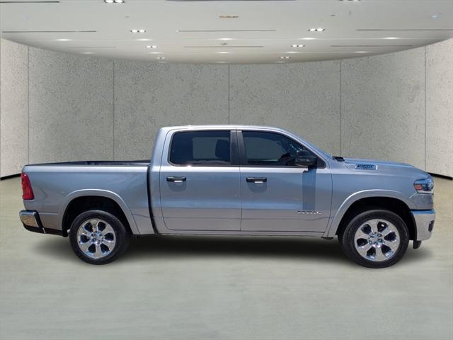 2025 RAM Ram 1500 RAM 1500 BIG HORN CREW CAB 4X2 64 BOX