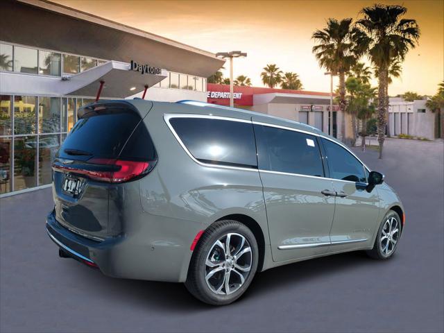 2025 Chrysler Pacifica PACIFICA PINNACLE