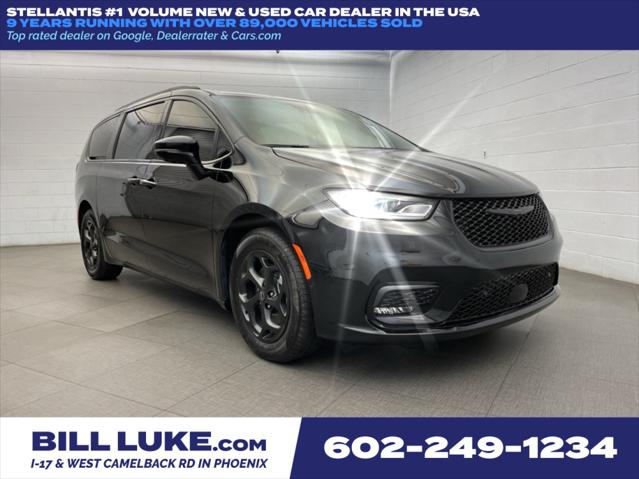 2025 Chrysler Pacifica Hybrid PACIFICA PLUG-IN HYBRID S APPEARANCE